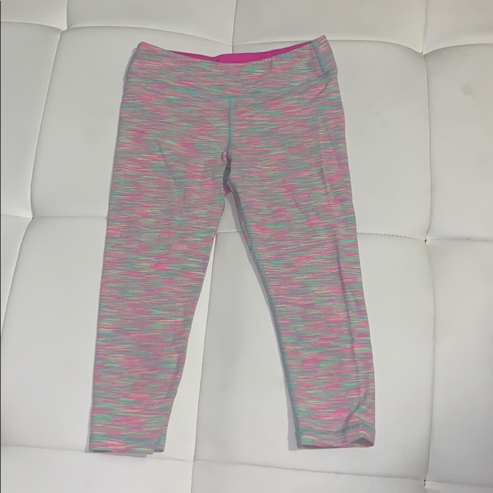 lightly worn ivivva cropped leggings